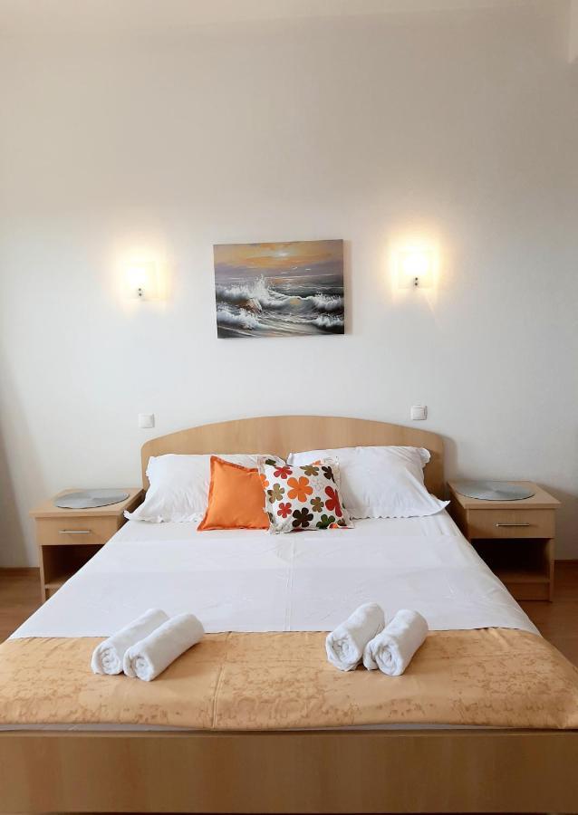 Apartments Akmadzic Makarska Exterior photo